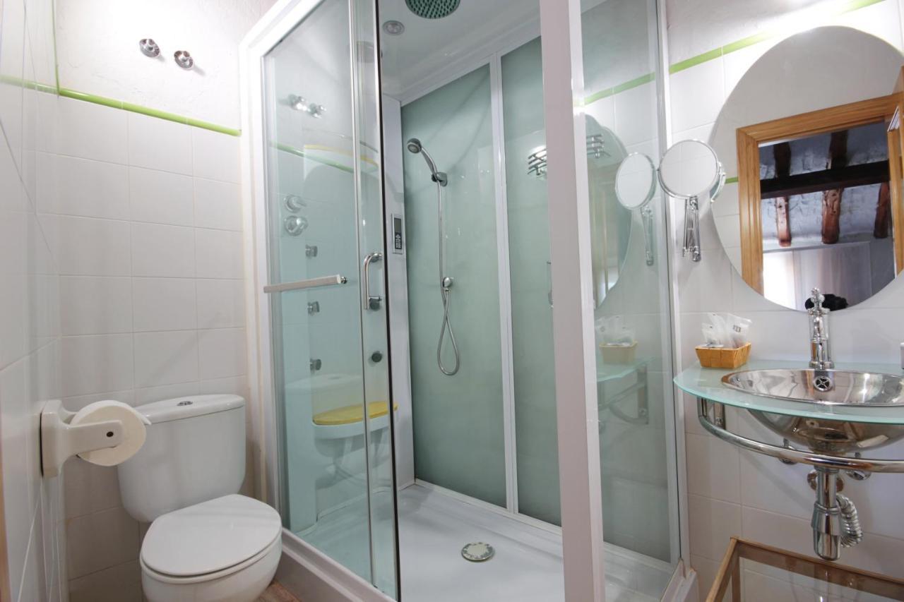 Clavijo Domitila Rooms מראה חיצוני תמונה